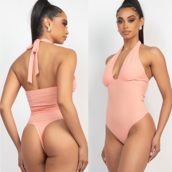 Halter v neckline bodysuit - Picture 2 of 7